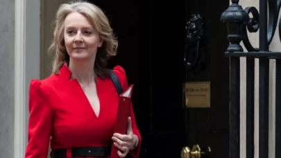 İngiltere Başbakanı Liz Truss görevinden istifa etti