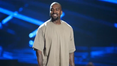 Kanye West: Bir günde 2 milyar dolar kaybettim ve hâlâ hayattayım