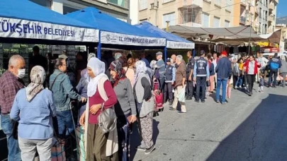 Aydın Büyükşehir Belediyesi Ata Tohumlarından Kışlık Sebze Fidesi Dağıtımına Başladı