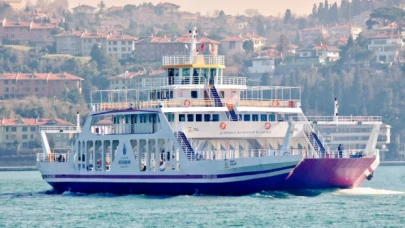 Gökçeada ve Bozcaada’ya yarın yapılması planlanan feribot seferleri iptal edildi