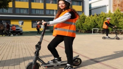 Antalya’da Scooter’ı güvenli kullanma eğitimi