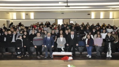 Bursa Faik Çelik Lisesi’nde iletişim sohbetleri