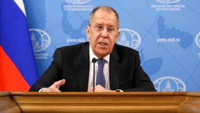 Lavrov: NATO, 73 yıl önce belirlediği önceliklerine geri döndü