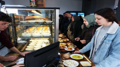 Sakarya’da Kampüs Öğrenci Lokantası’na yoğun ilgi