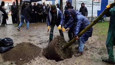 Terör saldırısında hayatını kaybeden Yağmur’un anısına fidan dikildi