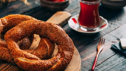 Ankara’da simit artık 7 TL