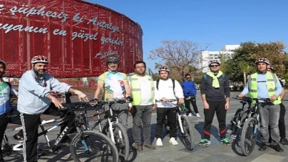 Antalya Büyükşehir’den ’Hayat İçin Pedallıyoruz’ etkinliği