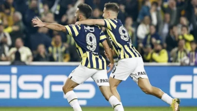 Fenerbahçe'de iki yıldıza yol göründü