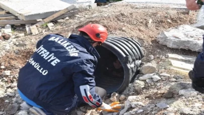 Herkes gerçek sandı, öğrenciler tatbikat yaptı