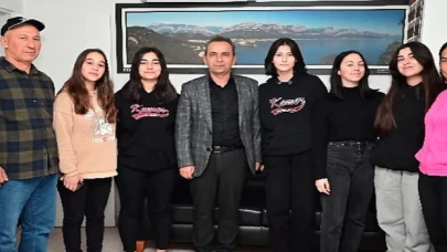 Kemer Belediyesi’nden sporculara ulaşım desteği