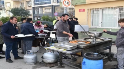 Manisa’da MHP merhum İl Başkanı için lokma hayrı