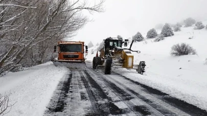 Selçuklu’da Ekipler Kar Mesaisinde