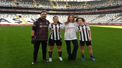 Ünlü İsimler Vodafone Park Penaltı Challenge’da Buluştu