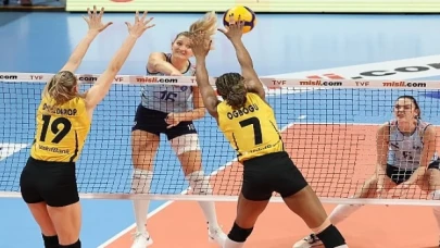 VakıfBank, yeni yıldaki ilk maçında set vermedi