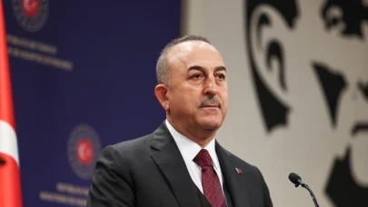 Bakan Çavuşoğlu'ndan yurt dışından gelen arama kurtarma ekiplerine teşekkür videosu