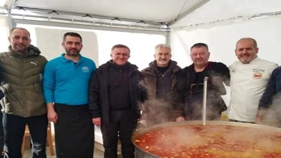 Başkan Erdem deprem bölgesinde