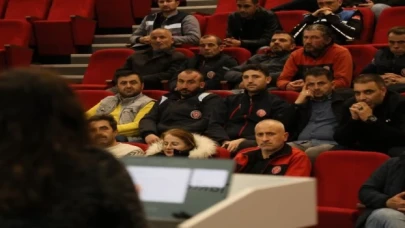 Bursa Gürsu’da gönüllü ekibe ’psikolojik’ destek