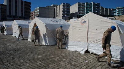 Deprem bölgesindekileri hangi tehlikeler bekliyor? Neler yapılmalı?