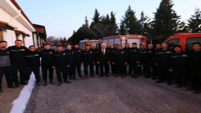 Deprem kahramanları anlattı: Cehennem çukurundan kurtarmanın mutluluğu anlatılamaz