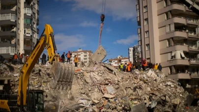 İstanbul'da 7.6 şiddetinde tek bir deprem olacak!