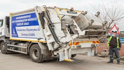 İzmir Büyükşehir Kahramanmaraş’ta günde 8 ton çöp topluyor