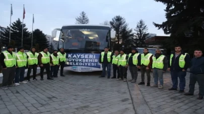 Kayseri Büyükşehir’den Elbistan’daki konteynere parke