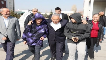 Kayseri’de depremzede öğrenciye ücretsiz ulaşım