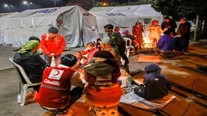 Kızılay afet bölgesinde çalışmaları sürdürüyor