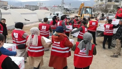 Kızılay Hijyen Malzemesi Dağıtımlarına Ağırlık Veriyor