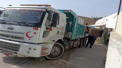 Manisa’nın gıda kamyonu Hatay’a ulaştı