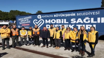 Mobil Sağlık Destek Tırı Hatay’da