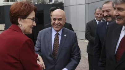 Akşener'i Cihan Paçacı karşıladı, partisinin belediye başkanlarıyla görüştü