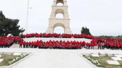 AKUT gönüllüleri Çanakkale şehitleri için yürüdü