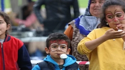 Aydın Büyükşehir Belediyesi Depremzede Çocuklar İçin Tekstil Park’ta Etkinlik Düzenledi