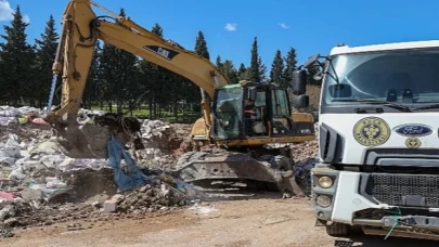 Buca Belediyesi’nden kaçak molozla mücadele