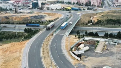 Büyükşehir, Turgut Özal’daki trafik sorununa neşter vurdu