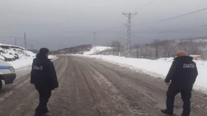 Canik Belediyesi Ekiplerinden Kar Yağışına Anında Müdahale