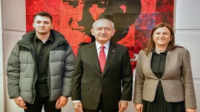 CHP Genel Başkanı ve Cumhurbaşkanı Adayı Kemal Kılıçdaroğlu, Avukat Türkan Elçi İle Görüştü