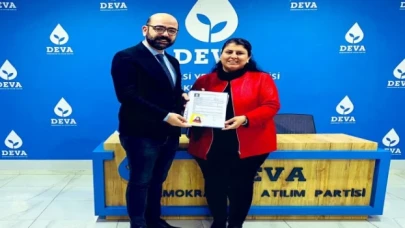 Diyarbakır’da Melis Kandemir DEVA’dan aday adayı oldu