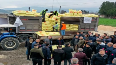 Gaziantep Büyükşehir’den üreticilere gübre desteği