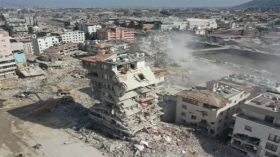 Hatay Valiliği enkaz kaldırılacak adresleri duyurdu