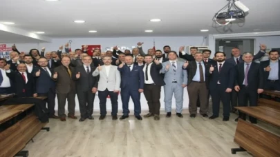 Saadet Partisi Bursa aday adaylarını tanıttı