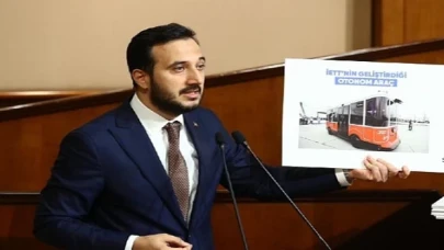 Abdullah Özdemir, CHP’li İBB yönetimine seslendi:  İETT’nin otonom aracını devrim otomobillerinin kaderine terk ettiniz