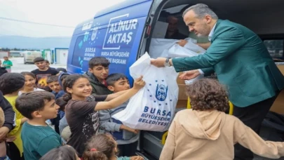 Afet bölgesinde Bursa küçükleri sevindirdi