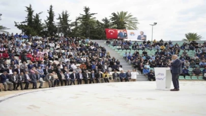 Başkan Karalar, çalışanların bayramını kutladı