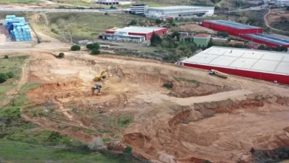 Çayırova’da Küçük Sanayi Sitesi inşaatı başladı