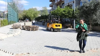 Efes Selçuk’ta Çalışmalar Sürüyor, Cumhuriyet Mahallesi’nde Yollar Yenileniyor