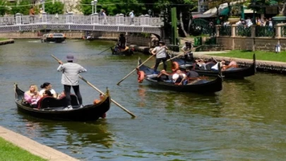 Eskişehir bayrama hazır