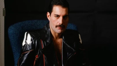 Freddie Mercury'nin özel koleksiyonu açık artırmaya çıkıyor