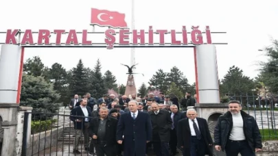 Kayseri protokolünden şehitlere anlamlı ziyaret